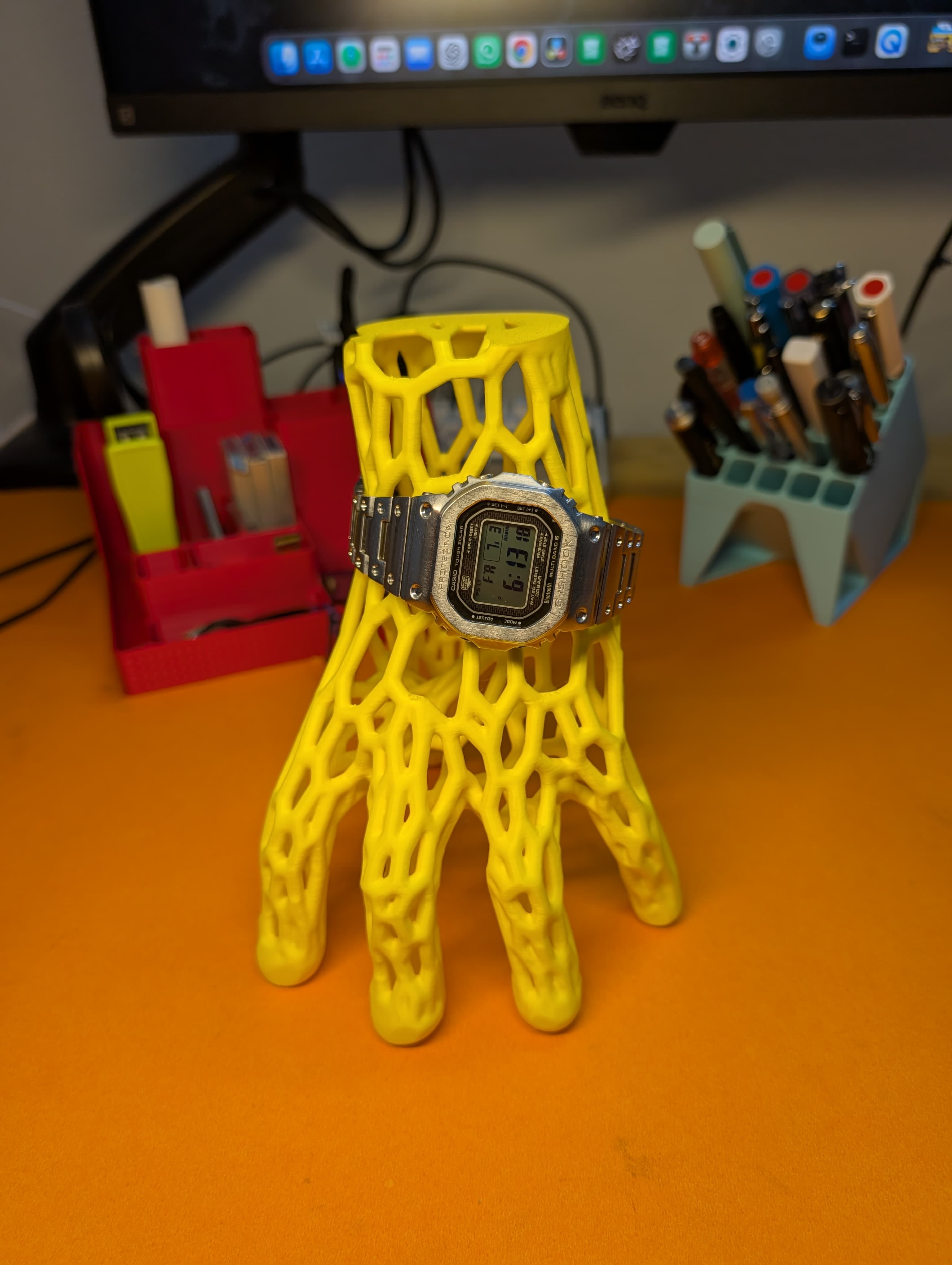 Watch & Bracelet Display Stand